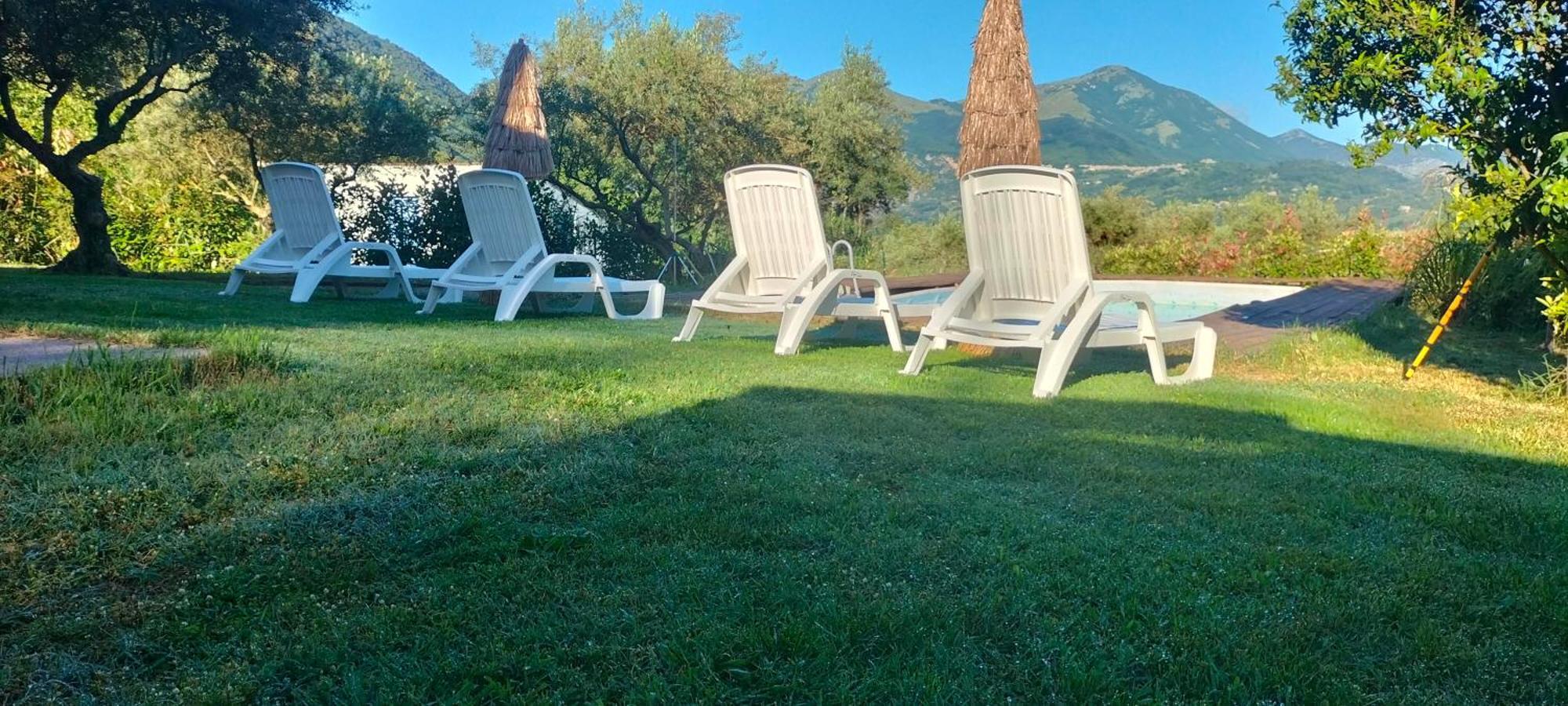 Villa - Malibu' B & B Лаурия Инфериоре Экстерьер фото